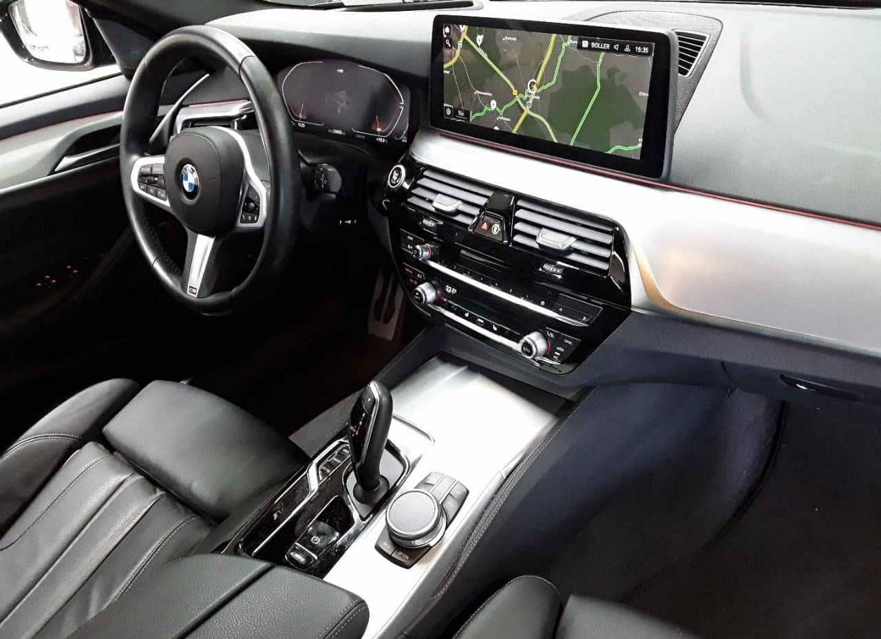 BMW 520d xDrive Touring Aut. M Sport Navi foto 12