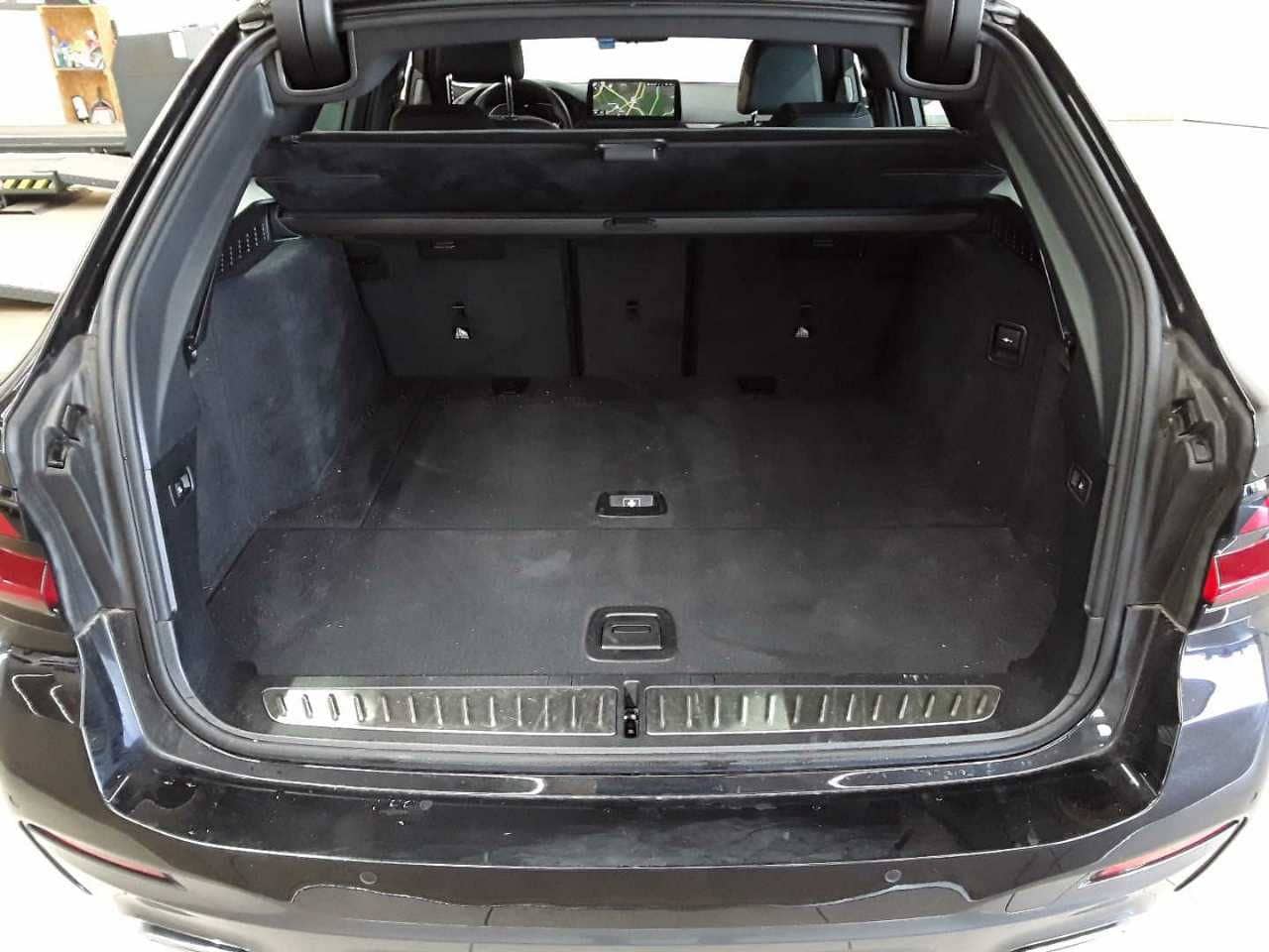 BMW 520d xDrive Touring Aut. M Sport Navi foto 9