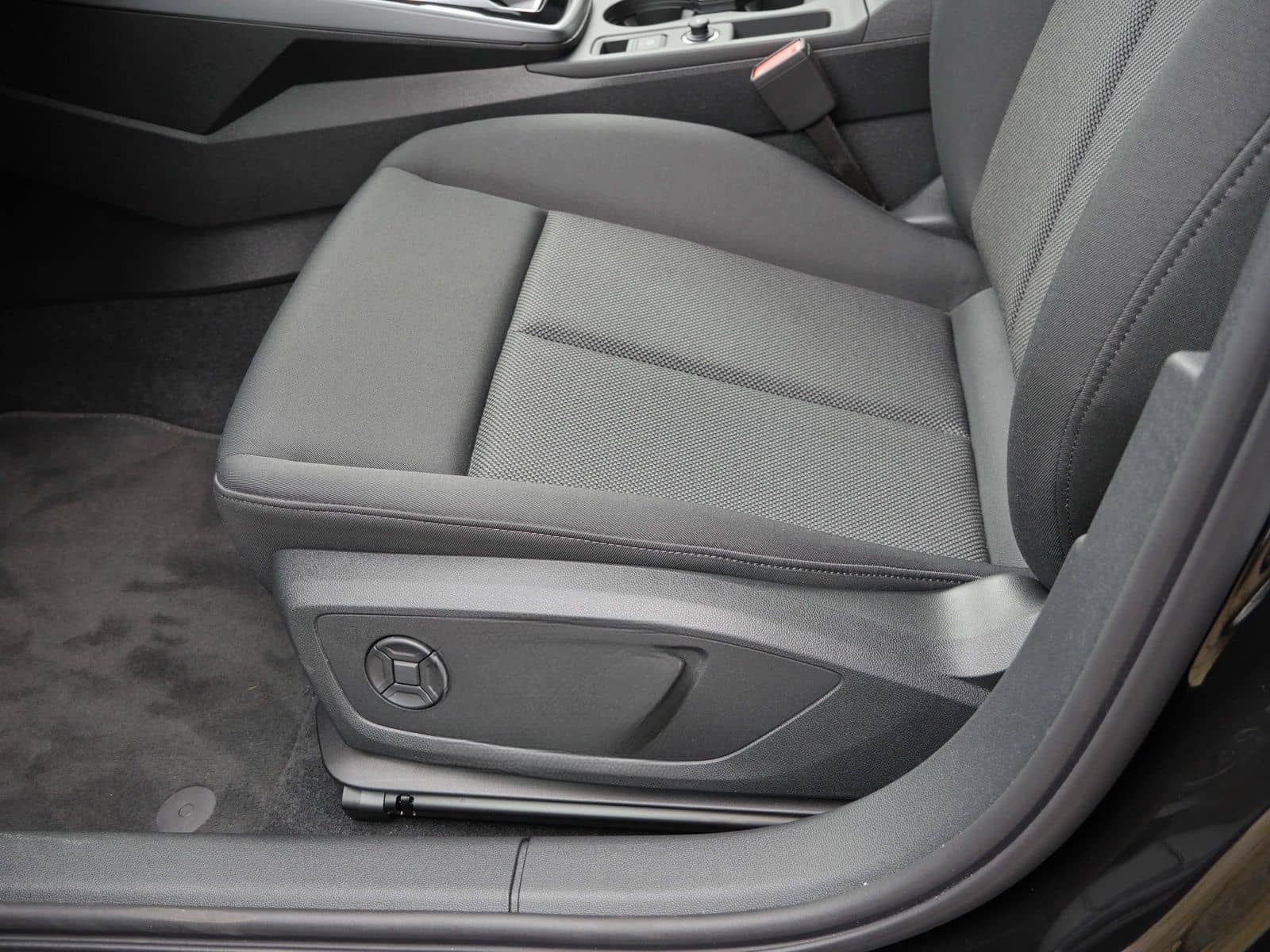 Audi A3 allstreet 40 TFSI e 138km/WLTP*RFK*LED*Navi* foto 24