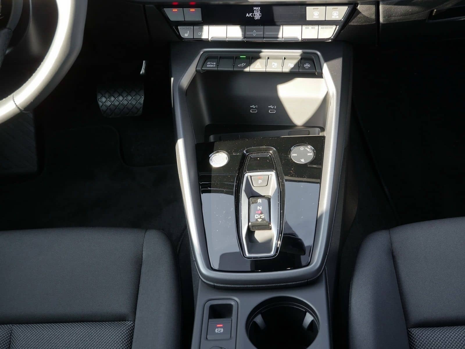 Audi A3 allstreet 40 TFSI e 138km/WLTP*LED*Sound*RFK foto 7