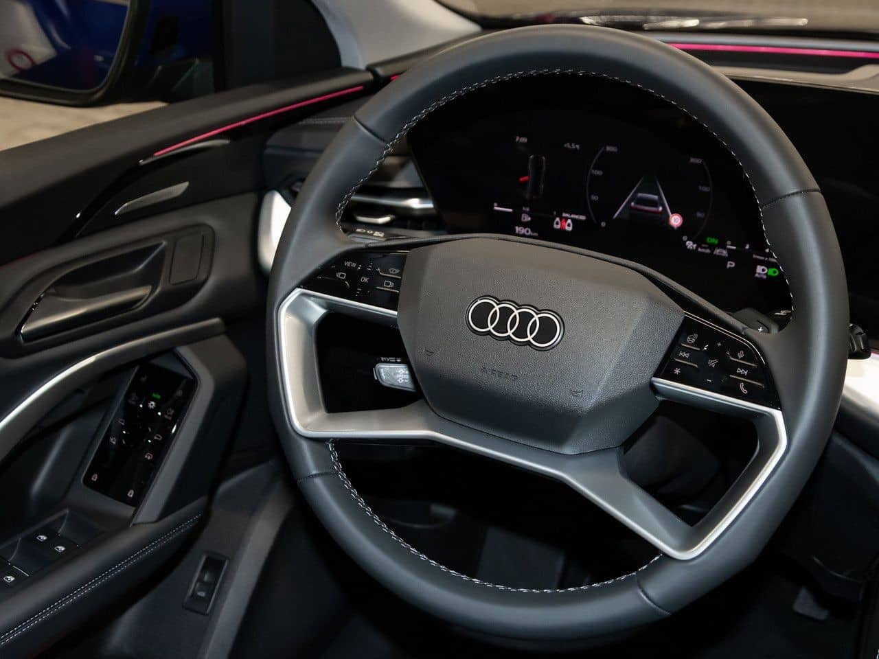 Audi Q5 SUV S line TFSI quattro 150 kW S tronic foto 18