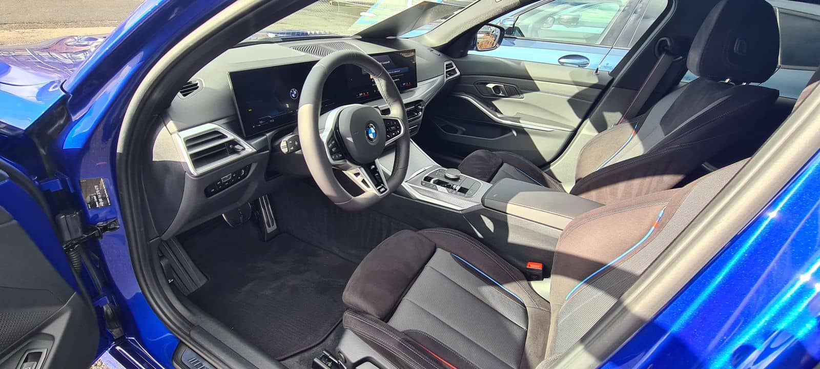 BMW 318i Tour. Leasing ab 423€ Brutto o. AZ.. M Spor foto 15