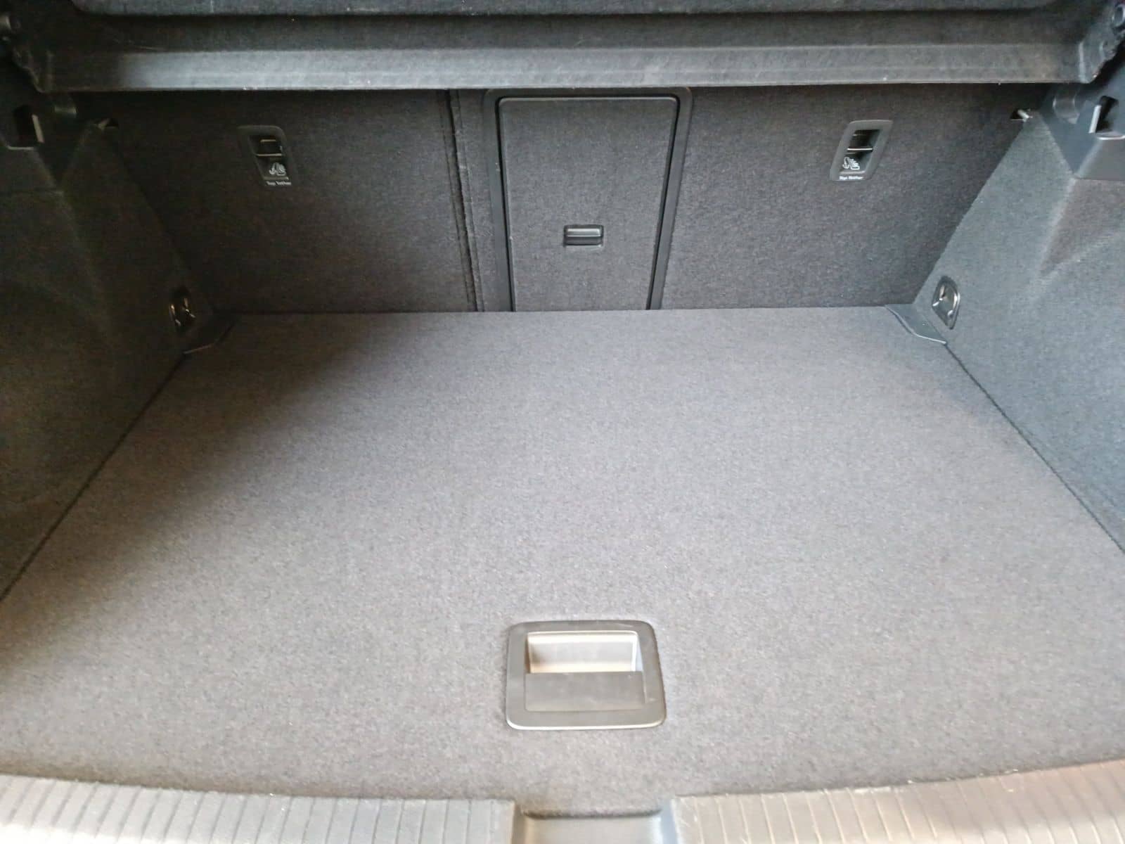 Volkswagen T-Roc 1.5 TSI STYLE Navi*LED*ACC*DC*App-Connect foto 18