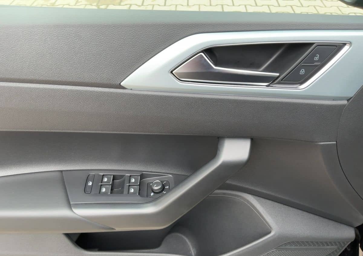 Volkswagen Polo 1.0 TSI GOAL LED+NAVI+ACC+SHZ+2xPDC+DAB+ALU foto 15