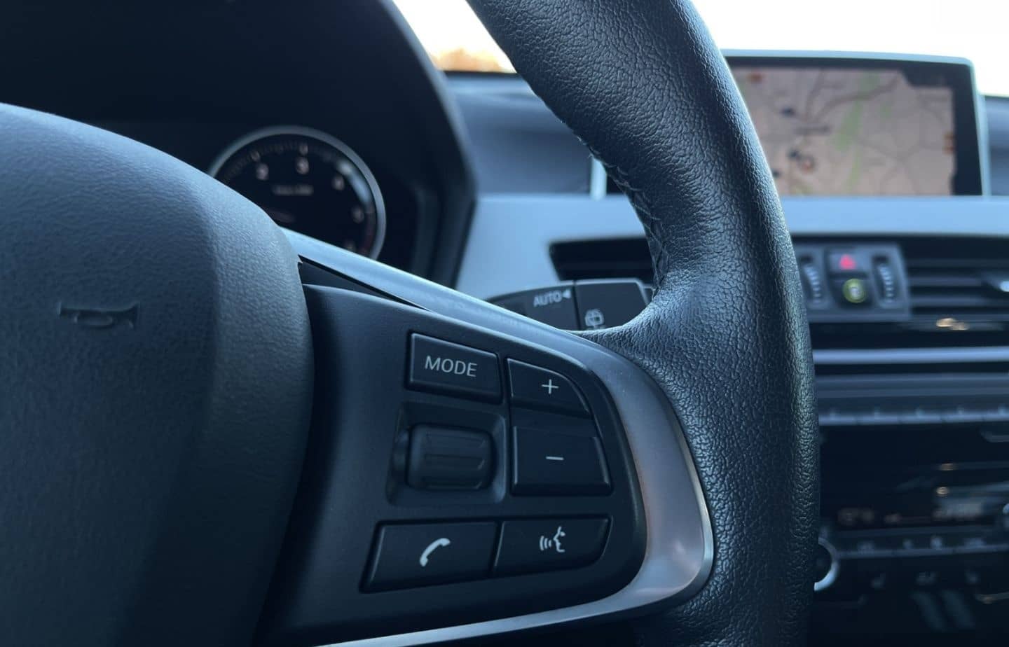 BMW X1 xDrive18d Advantage ALLWETTER+NAVI+PDC+LED foto 17