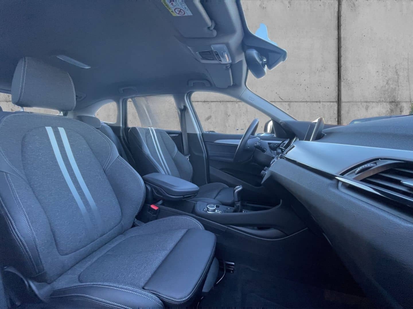 BMW X1 xDrive18d Advantage ALLWETTER+NAVI+PDC+LED foto 7