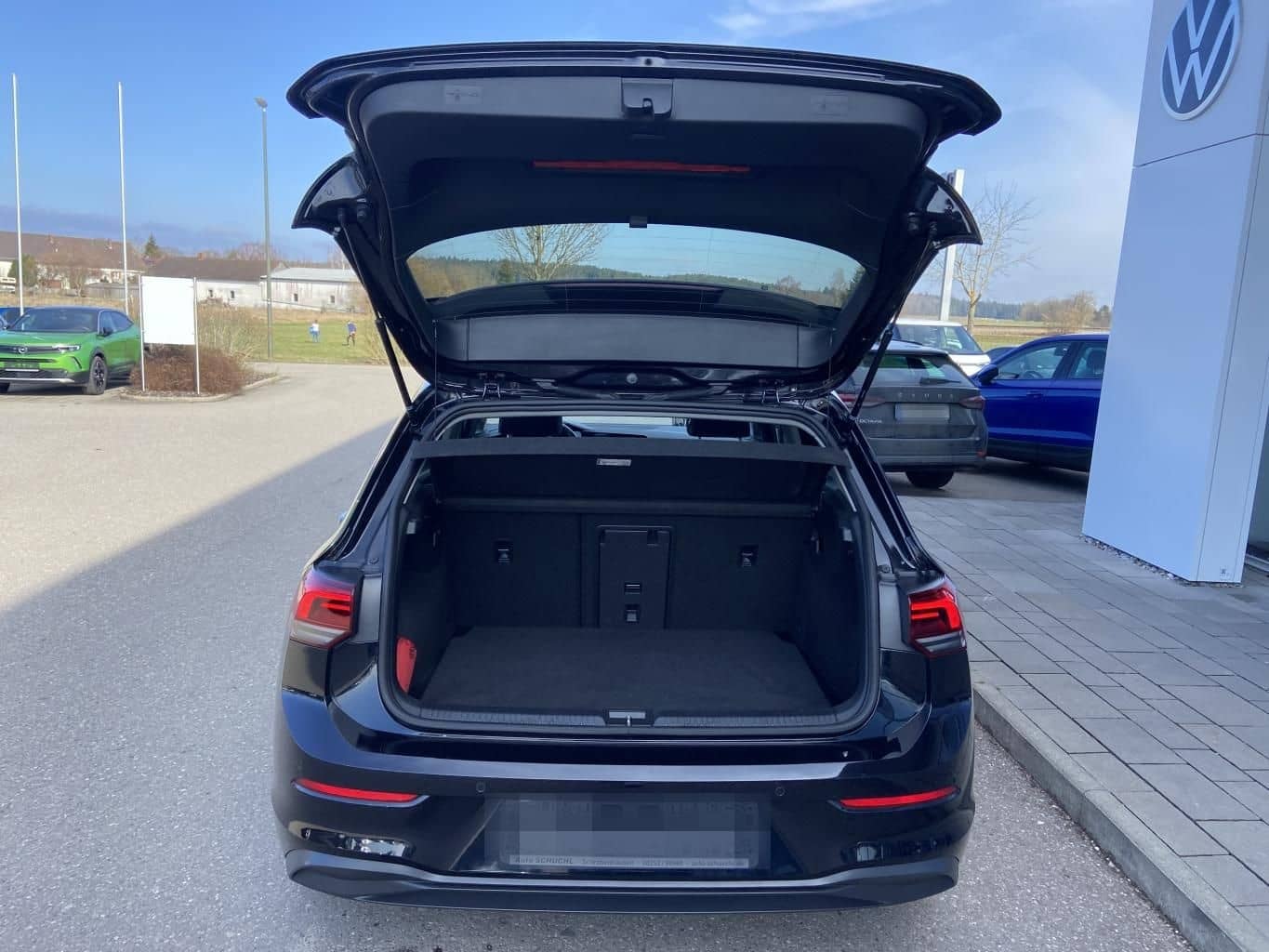 Volkswagen Golf 1.5 TSI Life APP-CONNECT+AHK+ACTIVE-INFO+KA foto 12