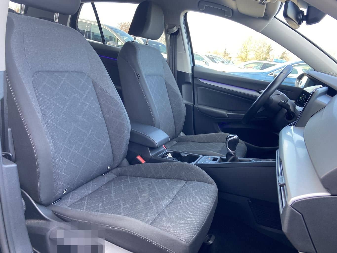 Volkswagen Golf 1.5 TSI Life APP-CONNECT+AHK+ACTIVE-INFO+KA foto 13