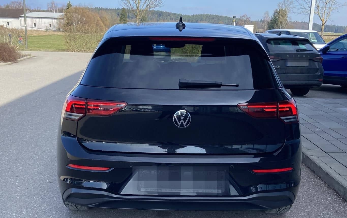 Volkswagen Golf 1.5 TSI Life APP-CONNECT+AHK+ACTIVE-INFO+KA foto 4
