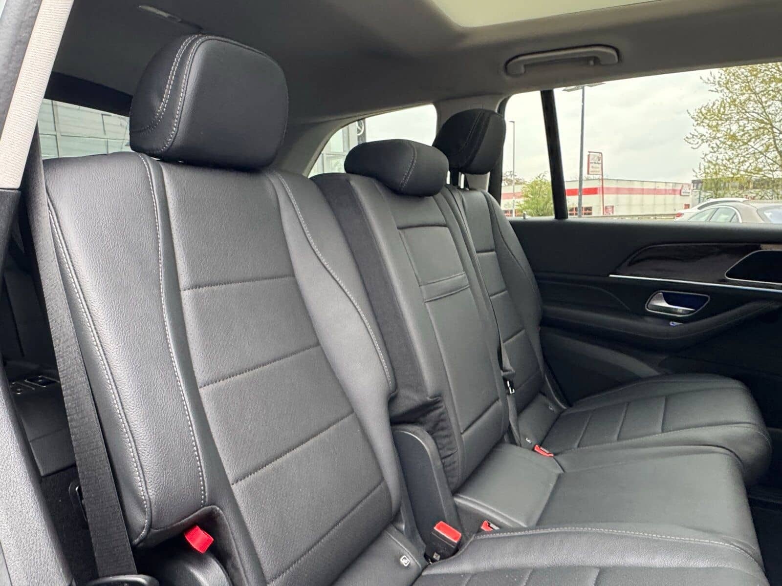 Mercedes-Benz GLS 350 d 4MATIC Distro Pano AHK Akustik 21 Zoll foto 17