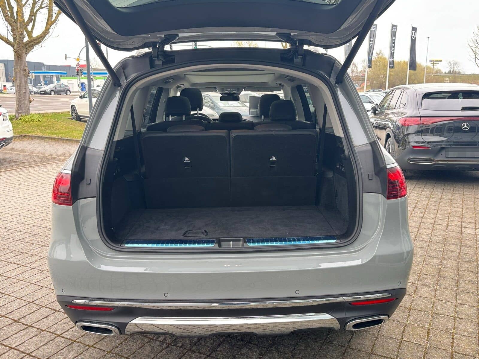Mercedes-Benz GLS 350 d 4MATIC Distro Pano AHK Akustik 21 Zoll foto 19