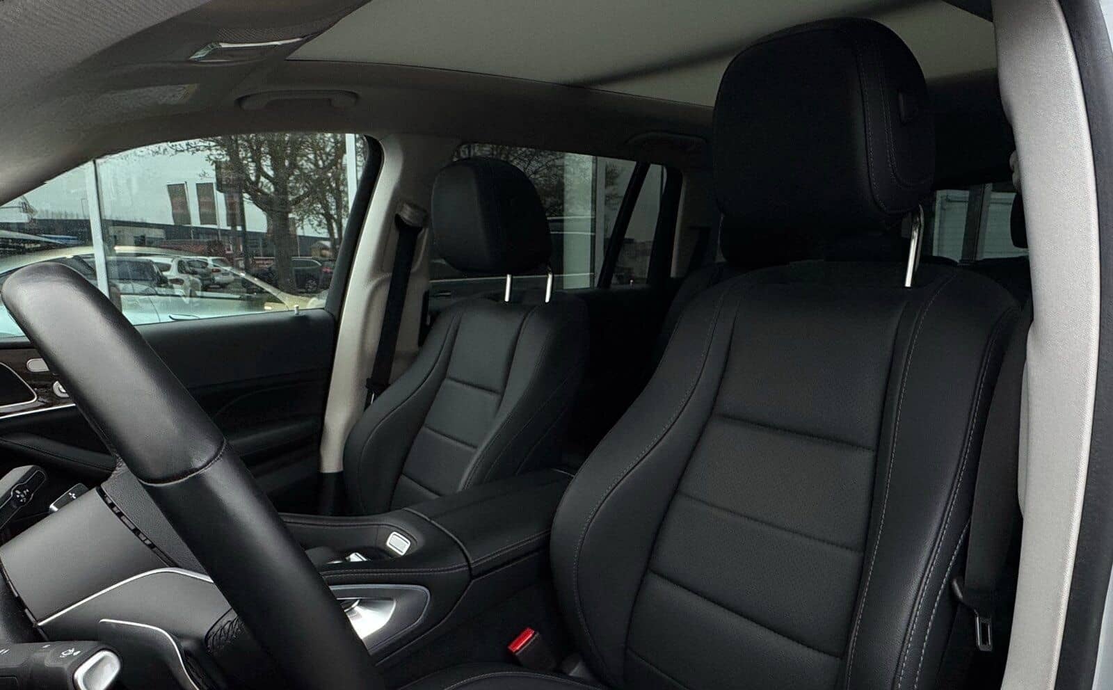 Mercedes-Benz GLS 350 d 4MATIC Distro Pano AHK Akustik 21 Zoll foto 10