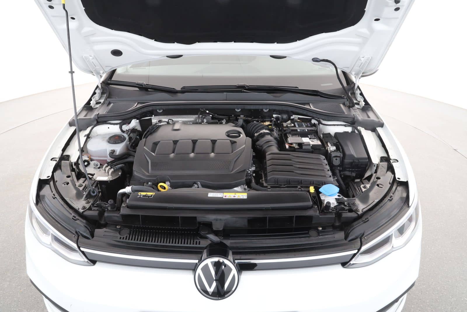 Volkswagen Golf VIII Variant 2.0 TDI DSG Life | NAVI | ACC foto 12