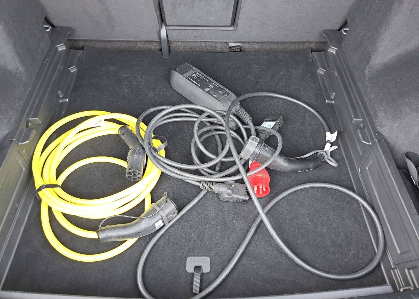 Audi Q4 e-tron Sportback 50 quattro S line PANO MATRI foto 13