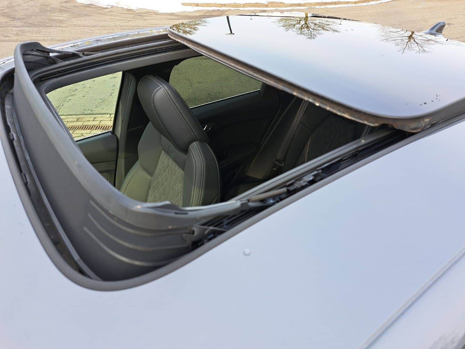 Audi Q4 e-tron Sportback 50 quattro S line PANO MATRI foto 14