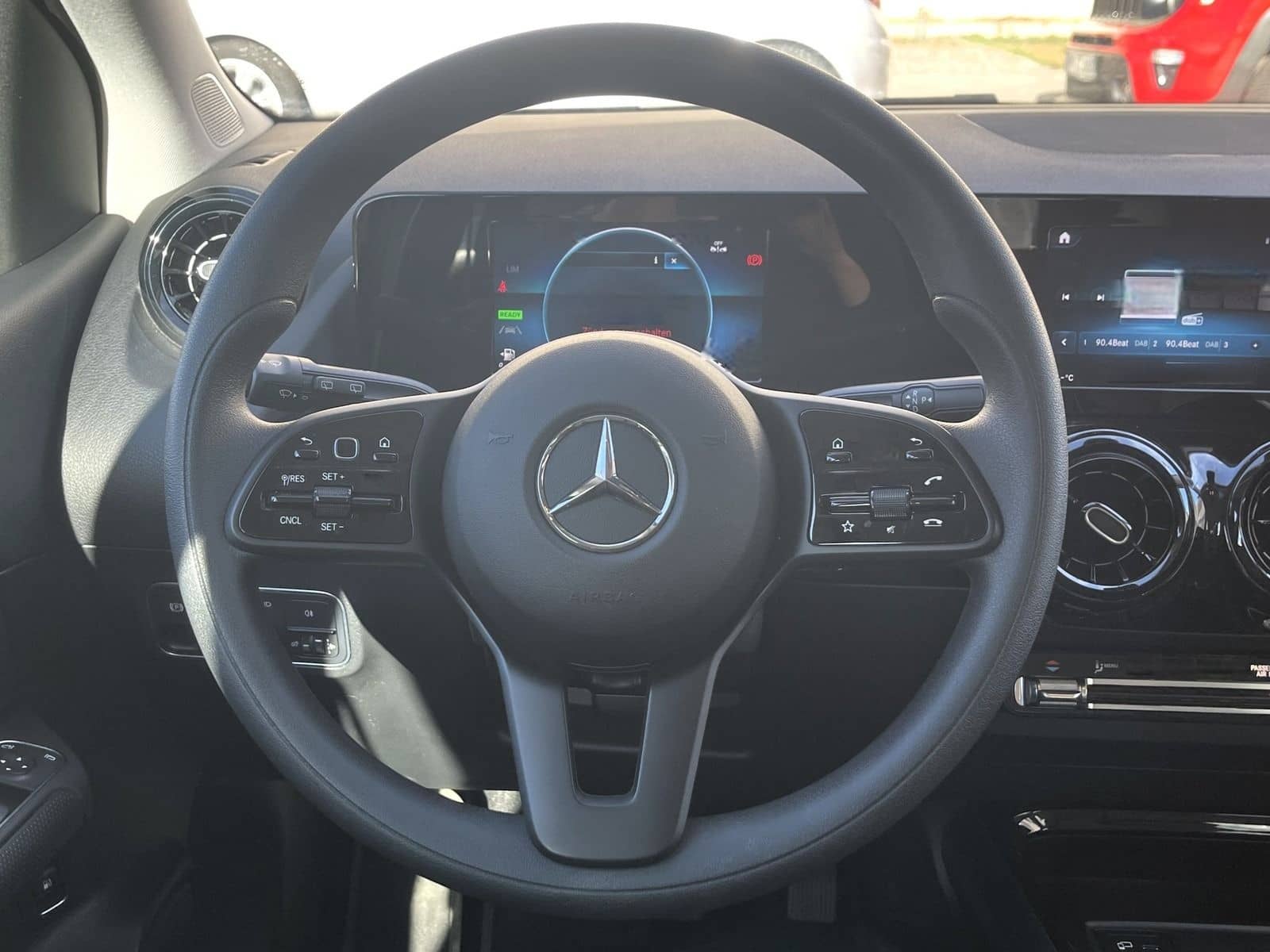Mercedes-Benz B 250 e GARANTIE SITZHZG MBUX NAVI SPUR foto 14