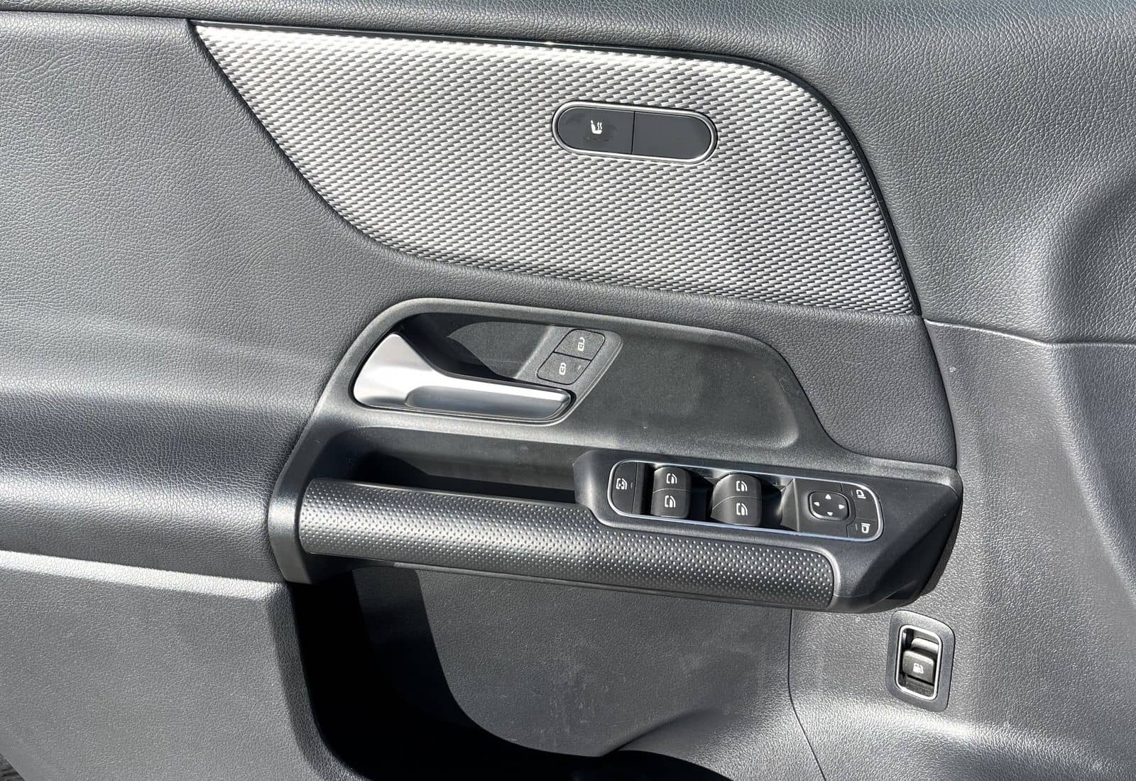 Mercedes-Benz B 250 e GARANTIE SITZHZG MBUX NAVI SPUR foto 21