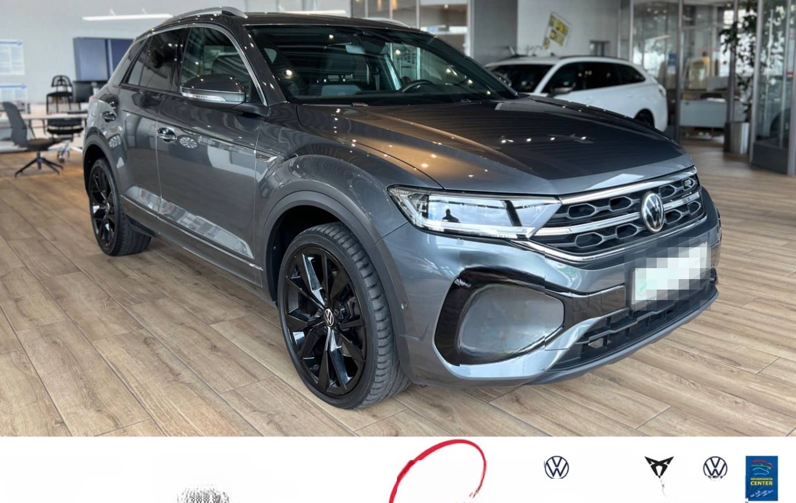 Volkswagen T-Roc R-Line/KAMERA/NAVI/AHK/LED-SCHEINWERFER foto 1