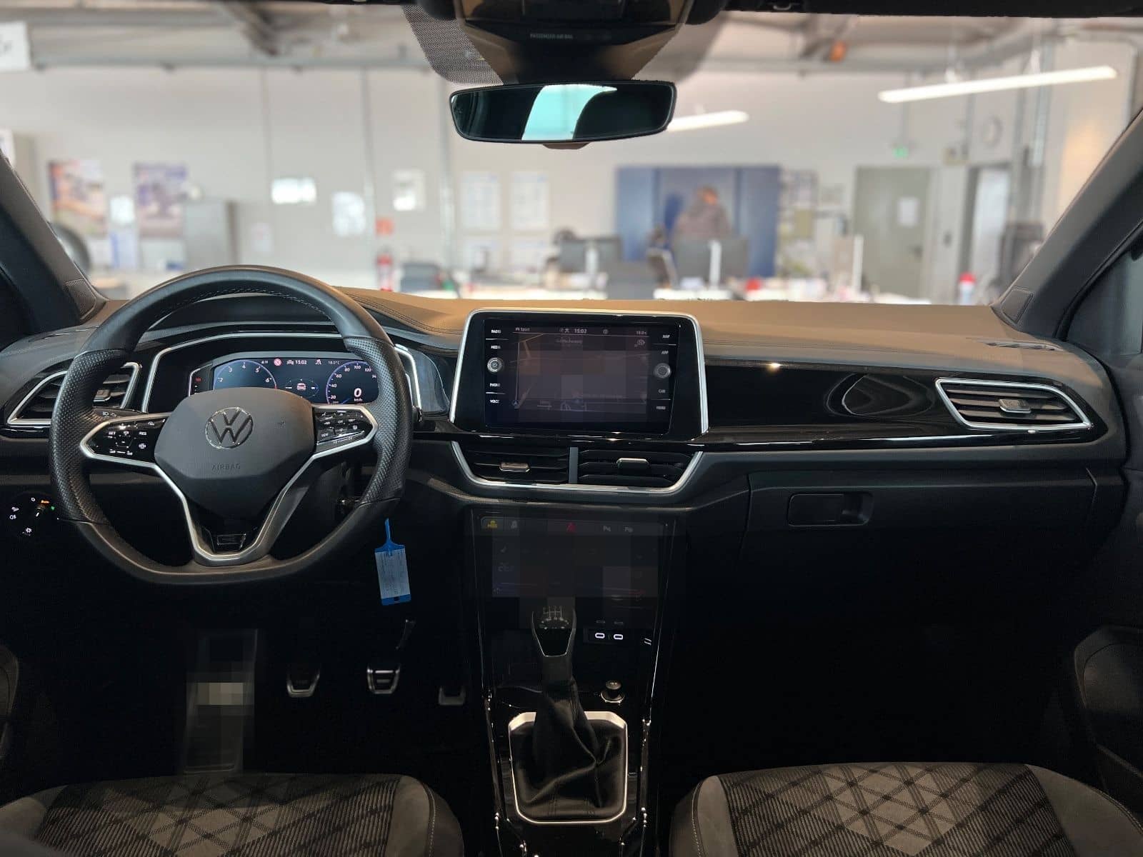 Volkswagen T-Roc R-Line/KAMERA/NAVI/AHK/LED-SCHEINWERFER foto 16