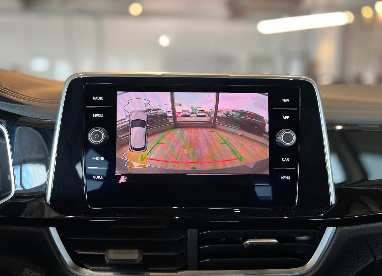 Volkswagen T-Roc R-Line/KAMERA/NAVI/AHK/LED-SCHEINWERFER foto 25