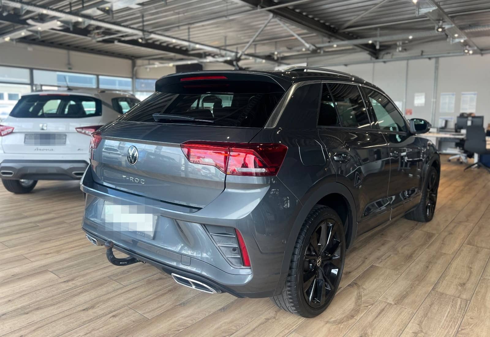 Volkswagen T-Roc R-Line/KAMERA/NAVI/AHK/LED-SCHEINWERFER foto 10