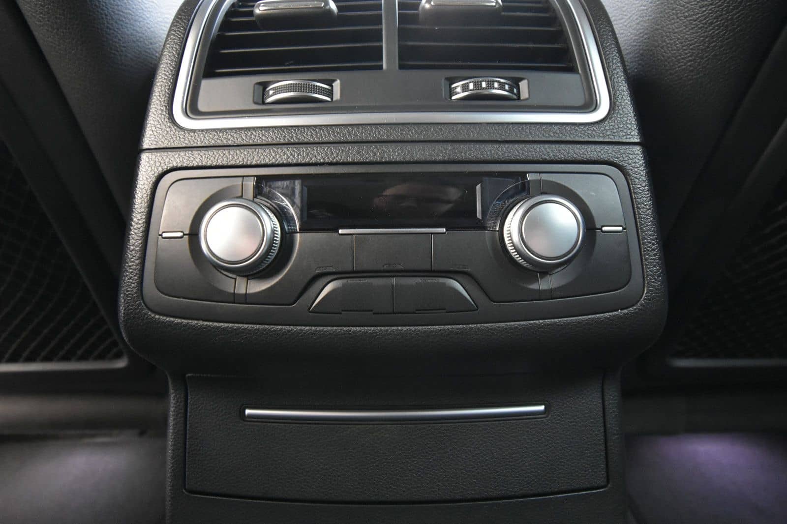 Audi A6 Avant 2.HAND SHZ STNDHZ RFK NAVI Vollleder foto 17