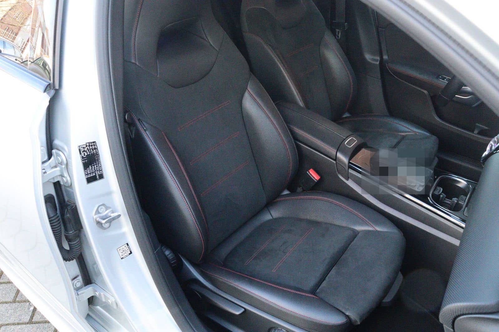 Mercedes-Benz A 250 AMG-Line LED Night-Paket Widescreen foto 12