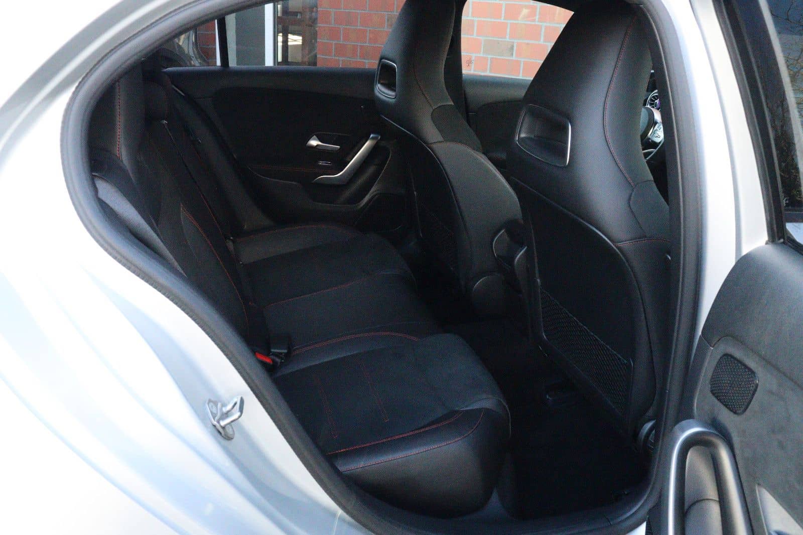 Mercedes-Benz A 250 AMG-Line LED Night-Paket Widescreen foto 14