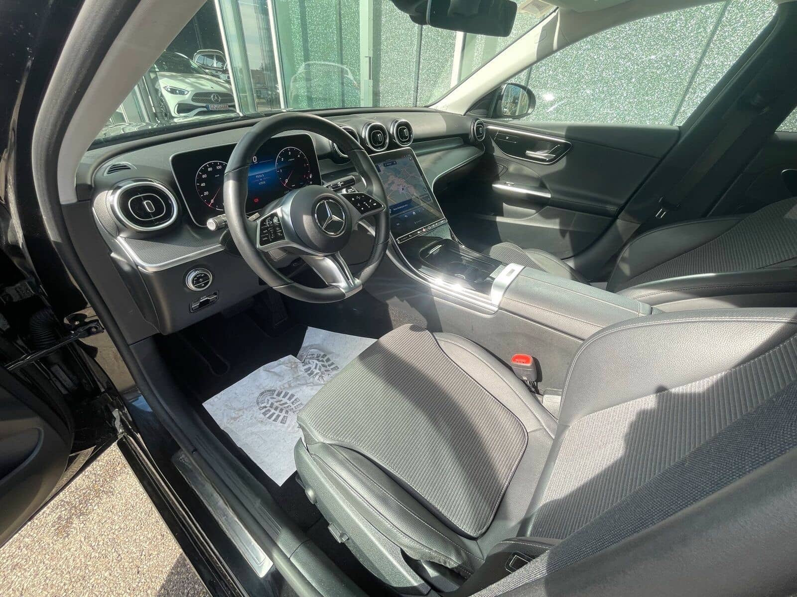 Mercedes-Benz C 220 d AVANTGARDE *AHK*WINTER*KAMERA*AMBI*DAB* foto 6