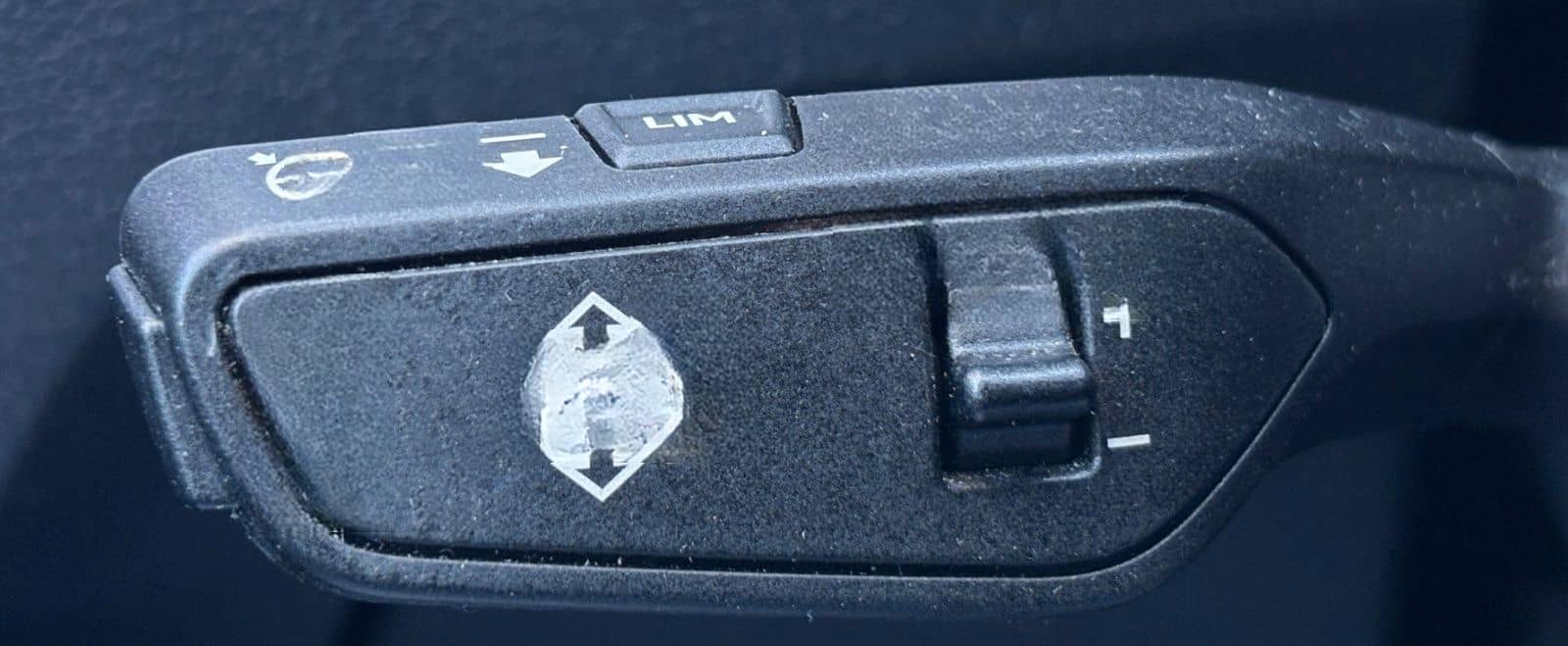 Audi Q2 30 TDI S line foto 16