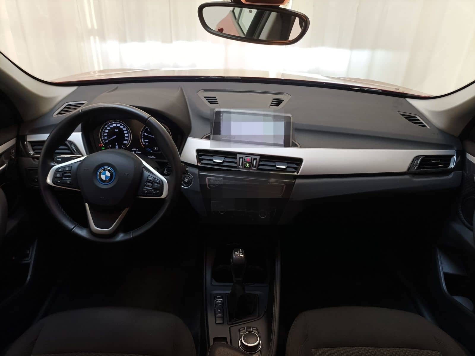 BMW X1 xDrive25e Navi|PDC|LED|Sitzhzg. foto 9