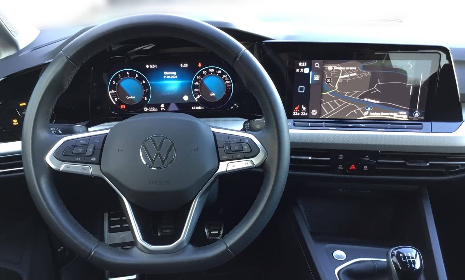 Volkswagen Golf VIII 1.5 TSI MOVE +LED +ACC +VIRTUAL +NAVI foto 11