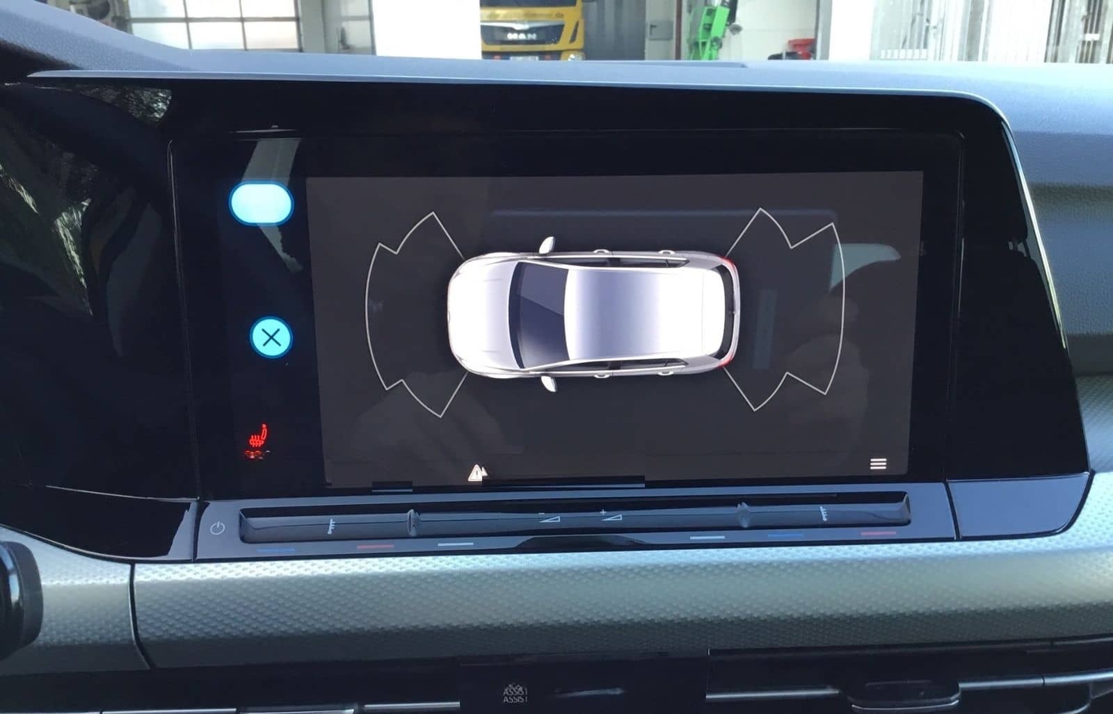 Volkswagen Golf VIII 1.5 TSI MOVE +LED +ACC +VIRTUAL +NAVI foto 13