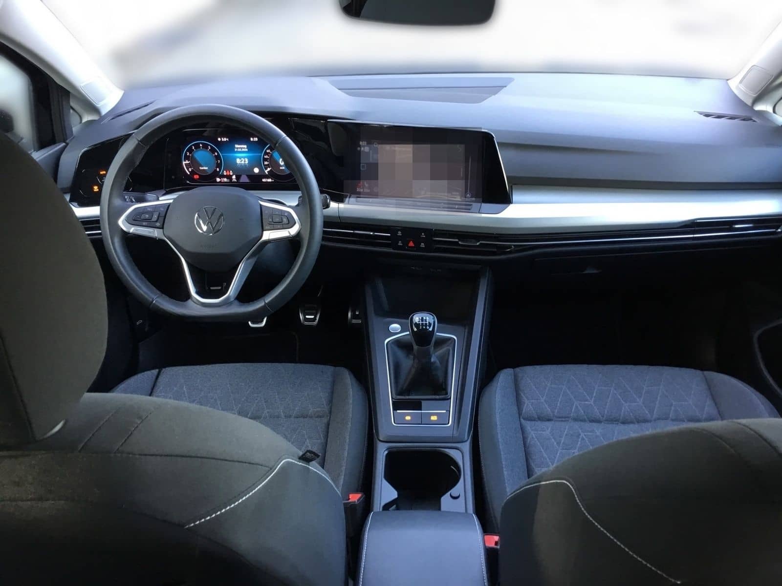 Volkswagen Golf VIII 1.5 TSI MOVE +LED +ACC +VIRTUAL +NAVI foto 10