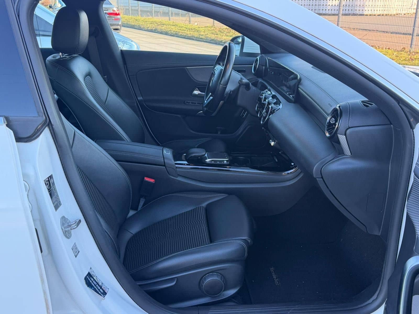 Mercedes-Benz CLA 200 Shooting Brake Progressive Elk. Heckklap foto 13