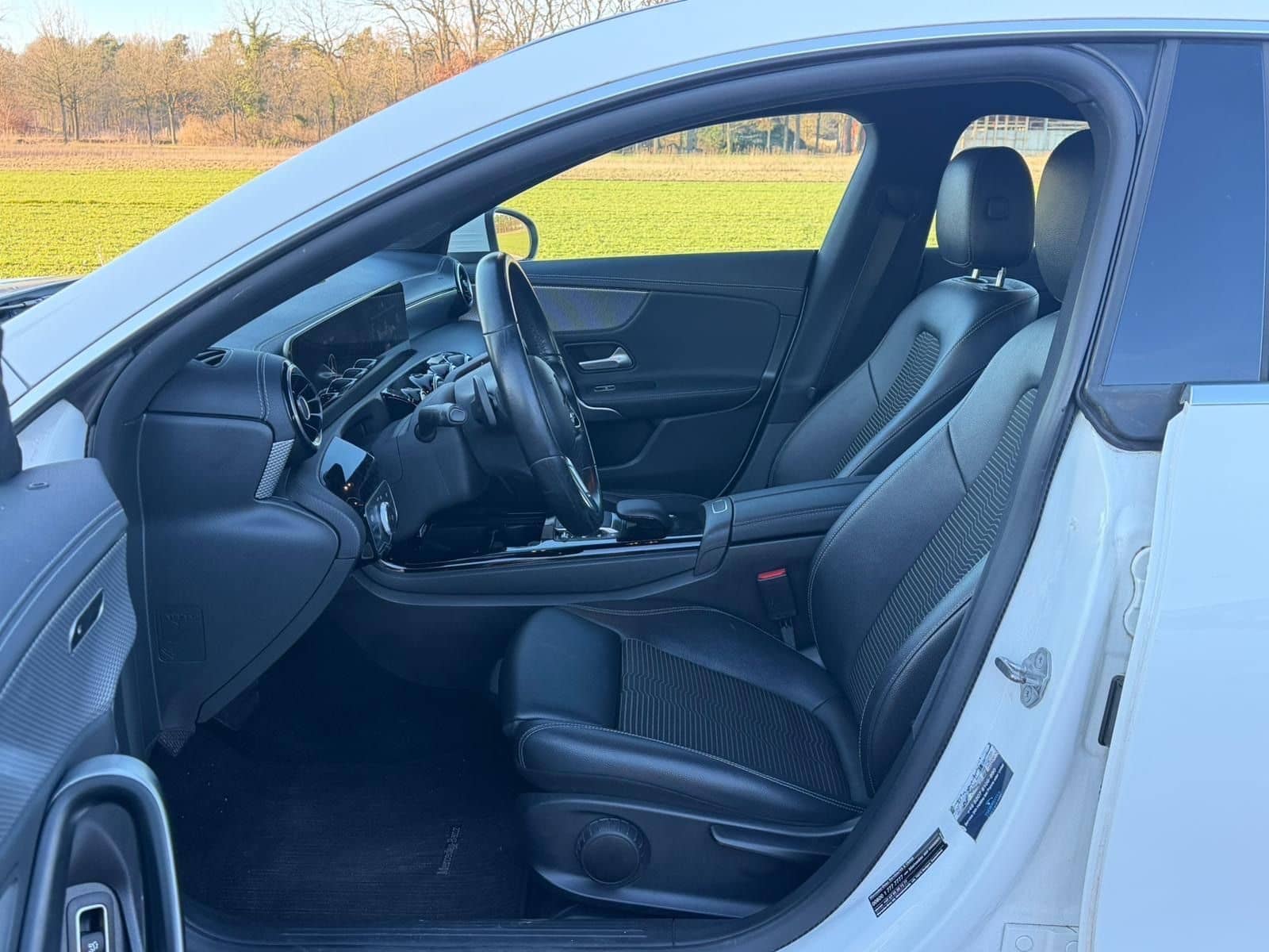 Mercedes-Benz CLA 200 Shooting Brake Progressive Elk. Heckklap foto 8