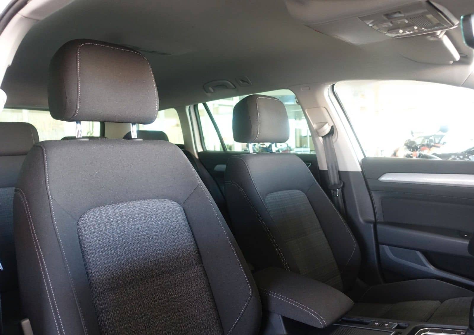 Volkswagen Passat Variant Business PLUS; NAV/ ACC/ KAM/ LED foto 12