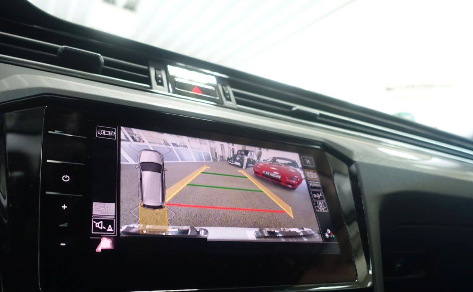 Volkswagen Passat Variant Business PLUS; NAV/ ACC/ KAM/ LED foto 19