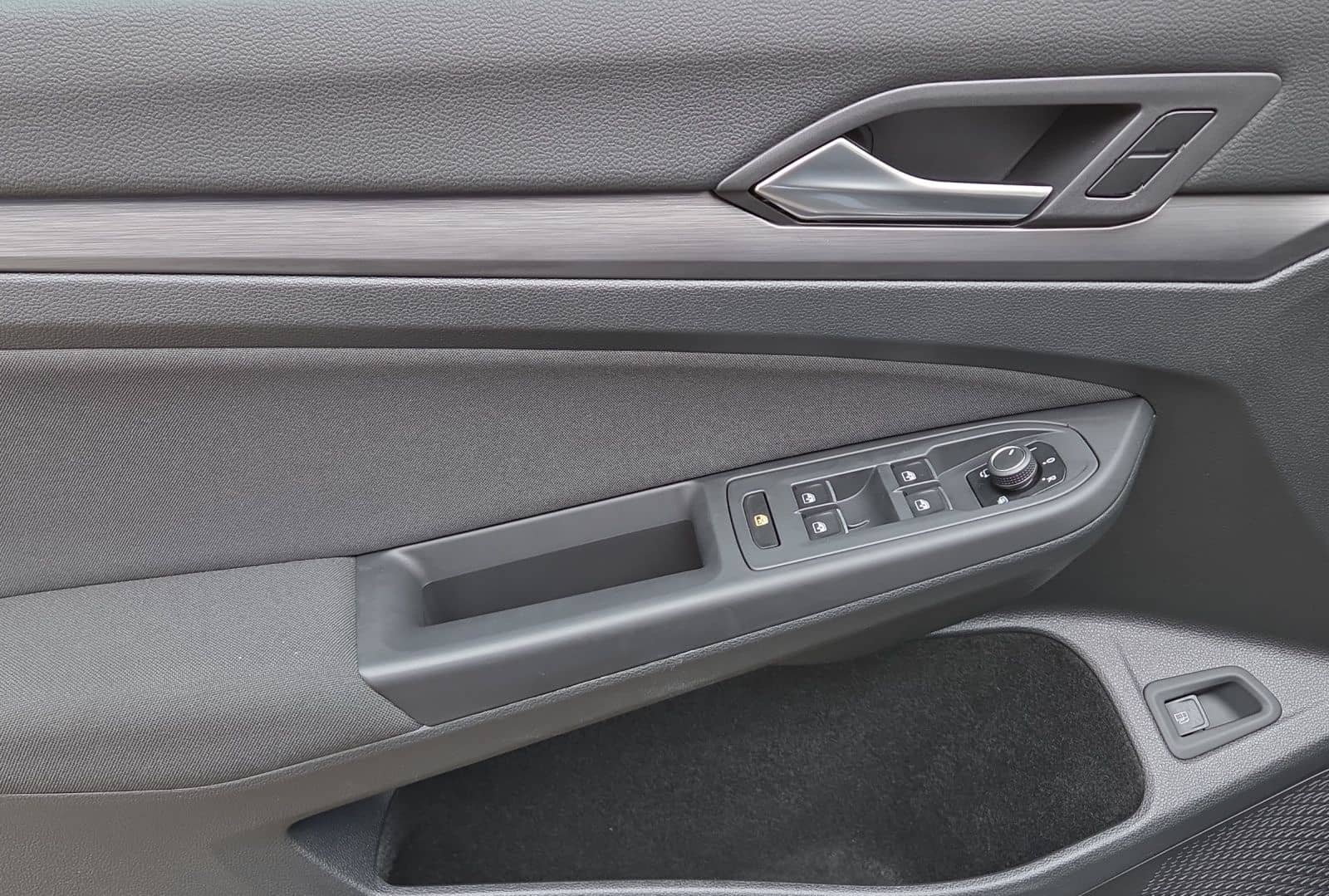 Volkswagen Golf 8 1.4 TSI DSG eHybrid Style LED Standhz Nav foto 7