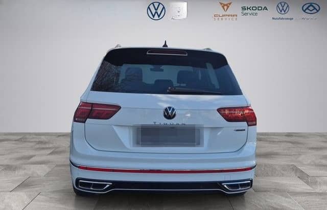 Volkswagen Tiguan R-Line 4Motion 2,0  TSI  DSG Matrix STHZ  foto 4
