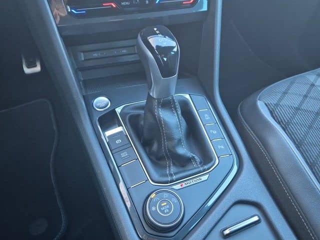 Volkswagen Tiguan R-Line 4Motion 2,0  TSI  DSG Matrix STHZ  foto 10