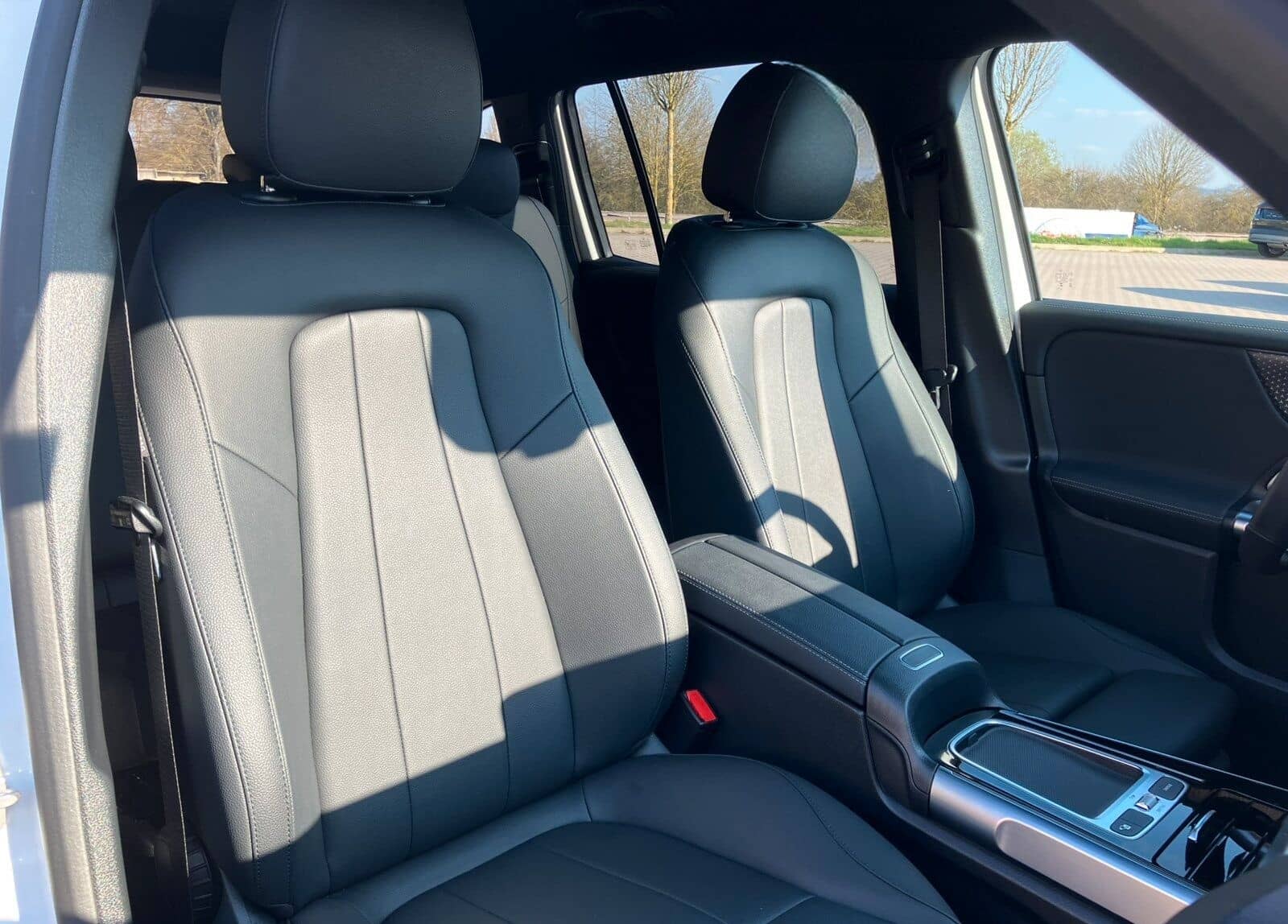 Mercedes-Benz EQB 300 4M Progressive 19"AMG*Lenkradhzg*TotwLED foto 7