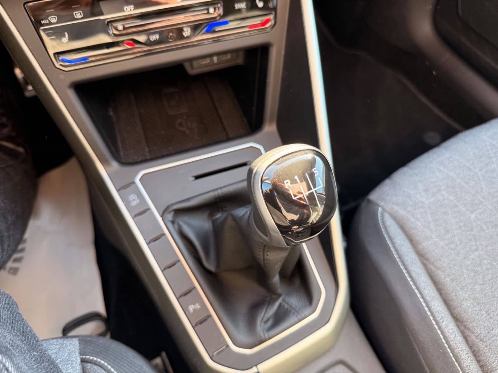 Volkswagen Polo VI Move *Schiebedach*Kamera* foto 23