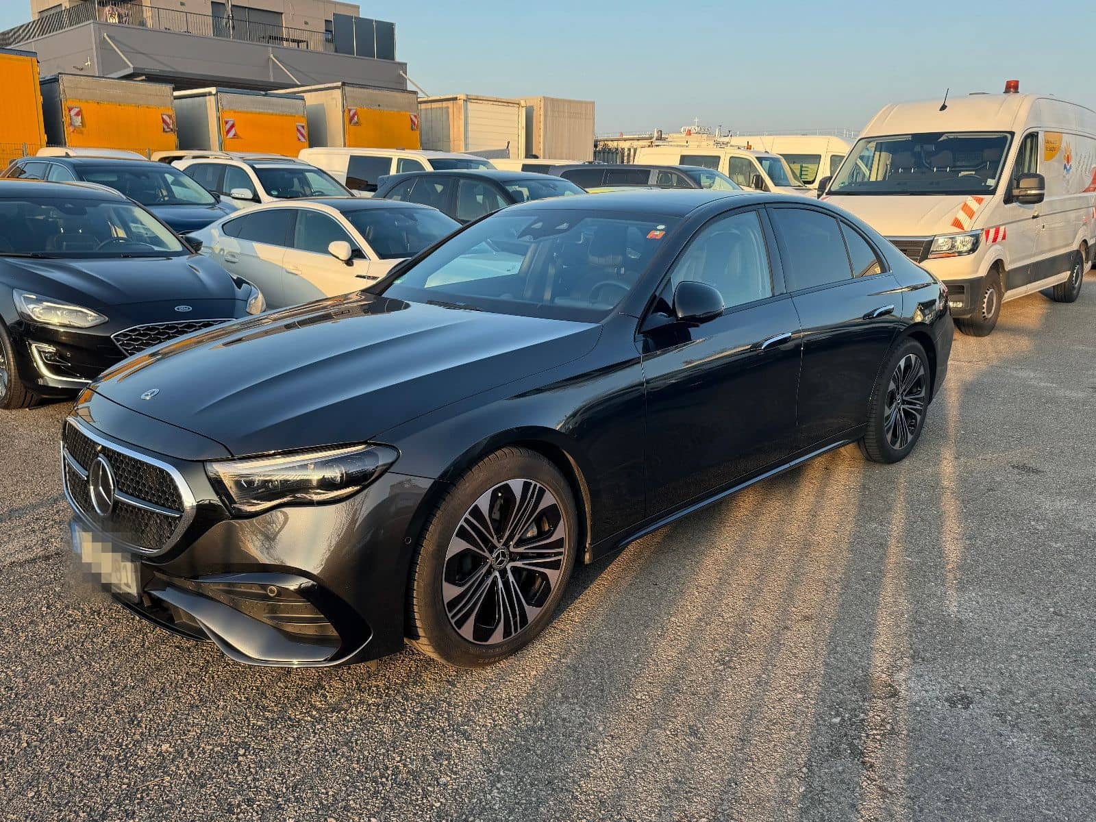 Mercedes-Benz E 450 E -Klasse Lim. E 450 d 4Matic AMG Line Pre foto 1