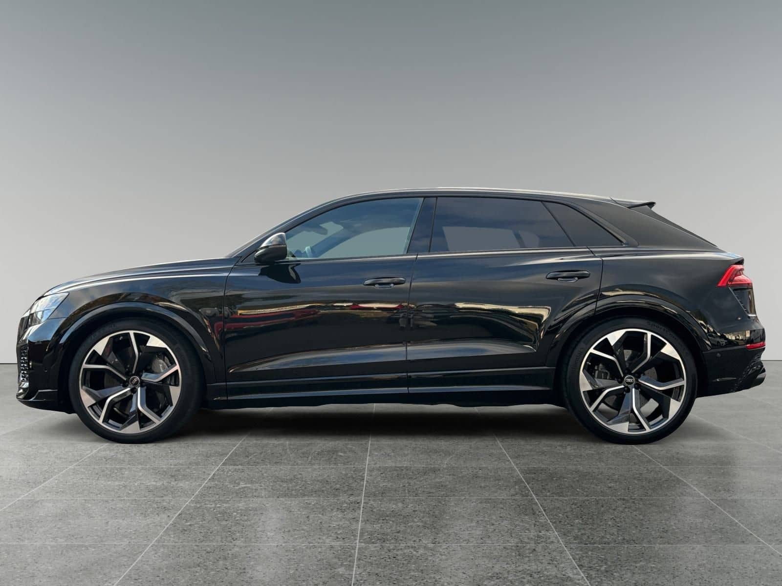 Audi RS Q8 4.0 TFSI AHK HUD VMax Keramik Matrix foto 2