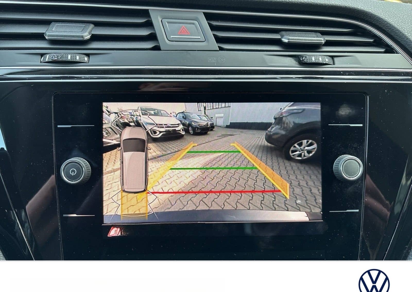 Volkswagen Touran 2.0 HIGHLINE AHK CAM ACC LM17 EKLAPPE NAV foto 14