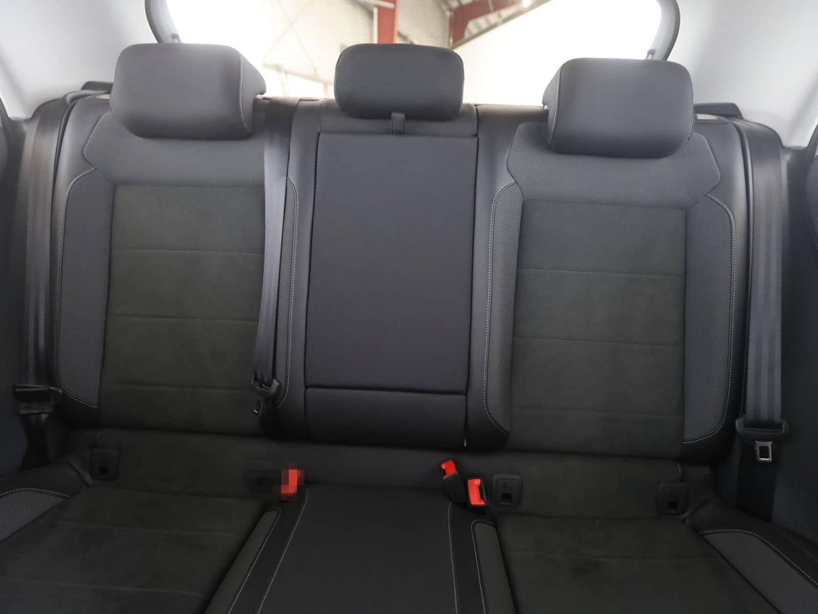 Volkswagen T-Roc 1.5 TSI Style AHK+LED+RFK+Navi+AppleCar foto 18