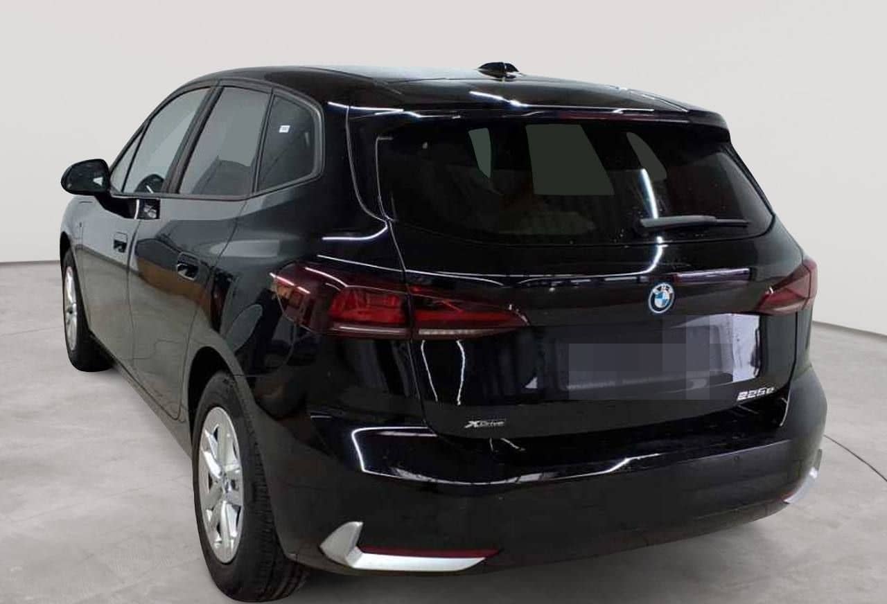 BMW 225e xDrive Active Tourer Aut. Navi SHZ foto 2