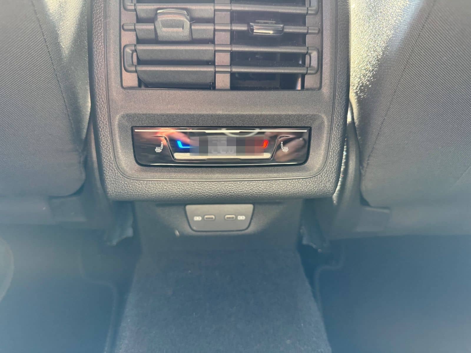 Volkswagen Golf VIII Lim. Active LED SHZ PDC Standheizung foto 13