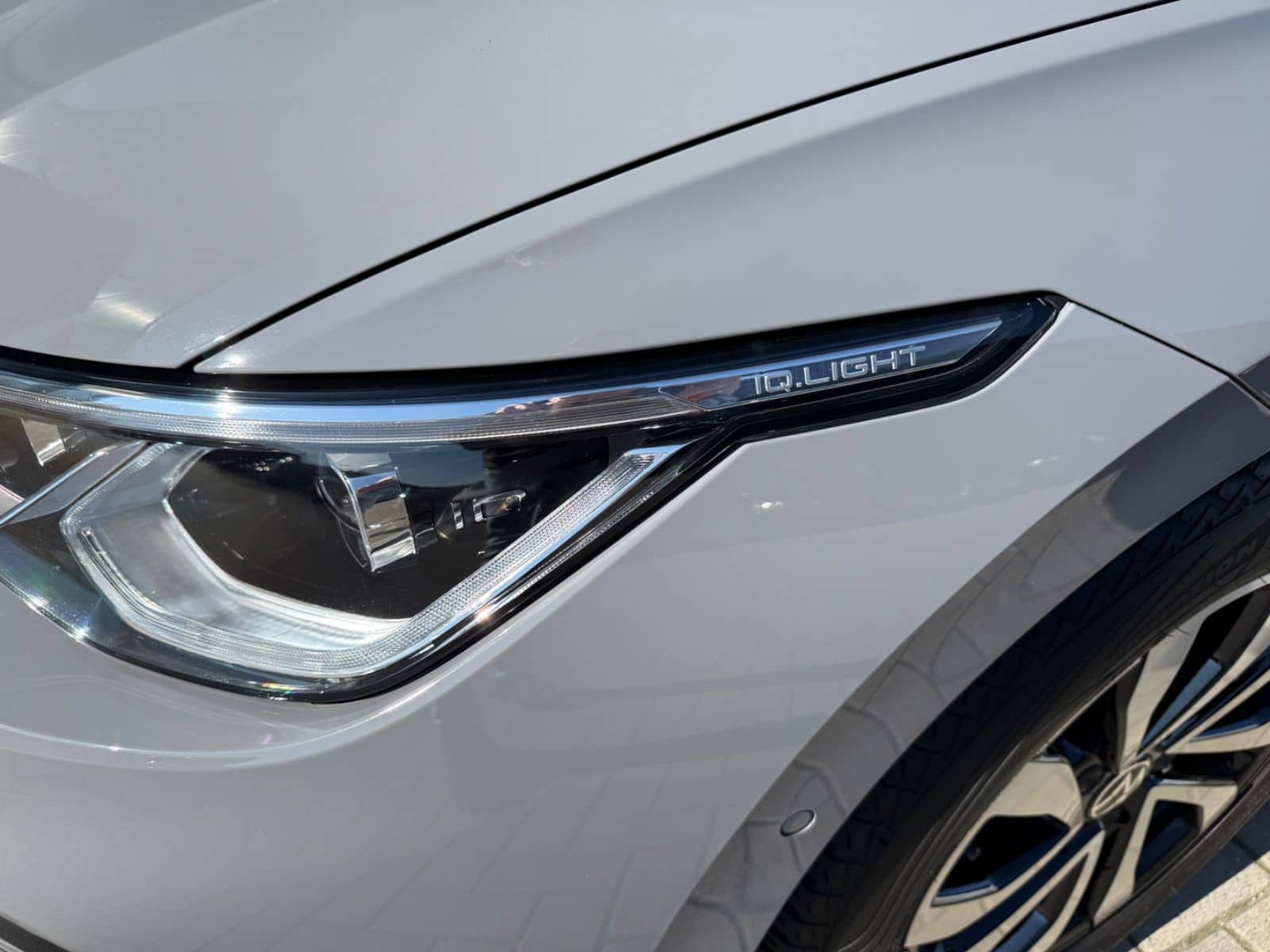 Volkswagen Golf VIII Lim. Active LED SHZ PDC Standheizung foto 19